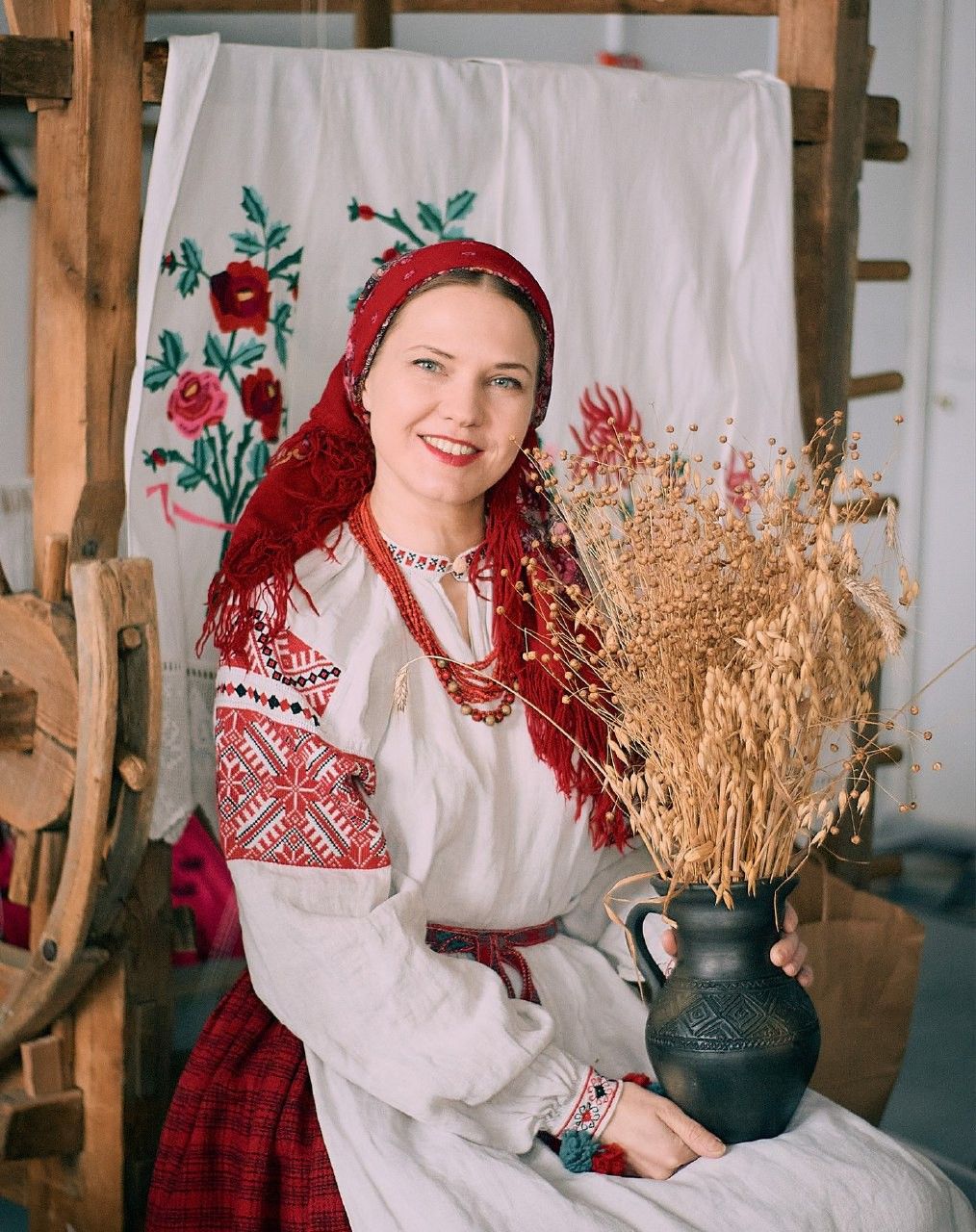 Women in Slavic costumes in Nicosia
