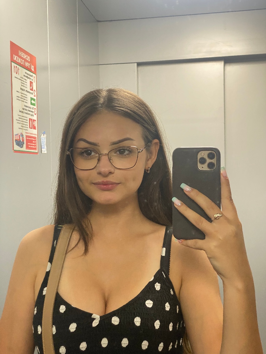 Sexy model Stacy in Nicosia